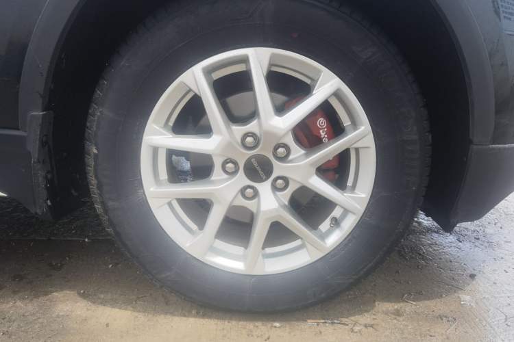 Used Chevrolet Equinox 2021 535T Yujie Edition Right Front Wheel Hub