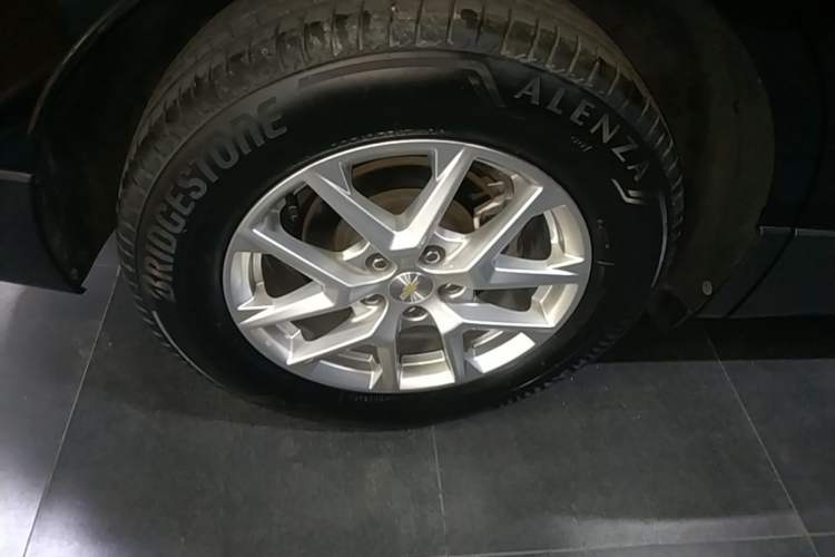 Used Chevrolet Equinox 2021 535T Chijie Edition Right Rear Wheel Hub