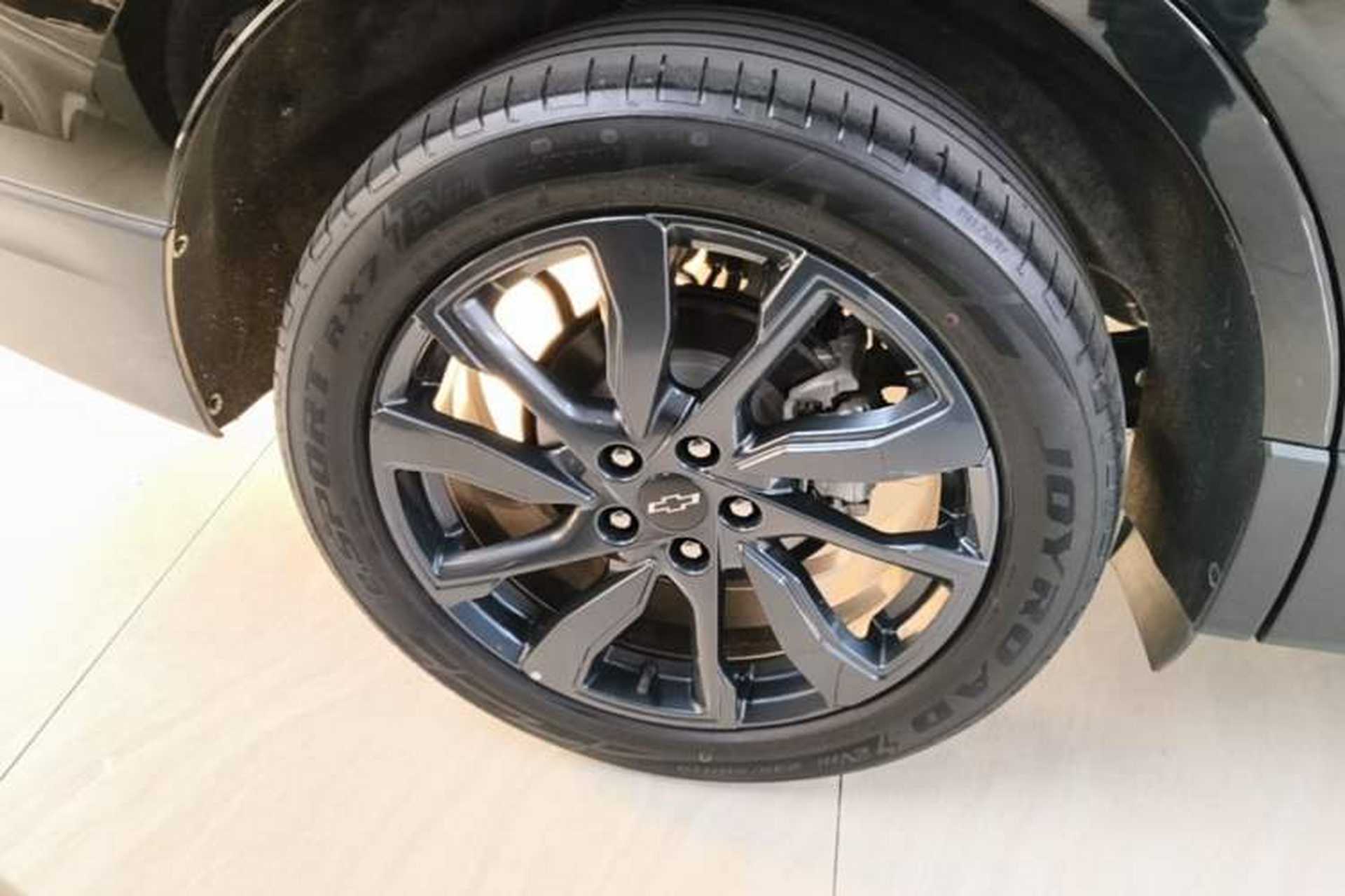 Used Chevrolet Equinox 2021 550T RS Four-Wheel Drive Intelligent Guardian Edition Right Rear Wheel Hub