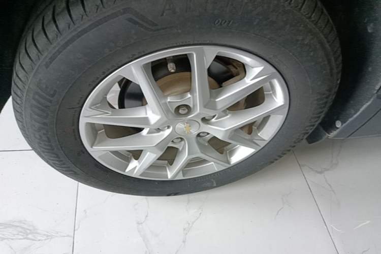 Used Chevrolet Equinox 2021 535T Chijie Edition Right Rear Wheel Hub