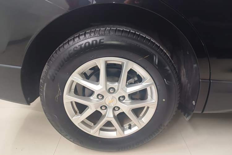 Used Chevrolet Equinox 2021 535T Lingjie Edition Right Rear Wheel Hub