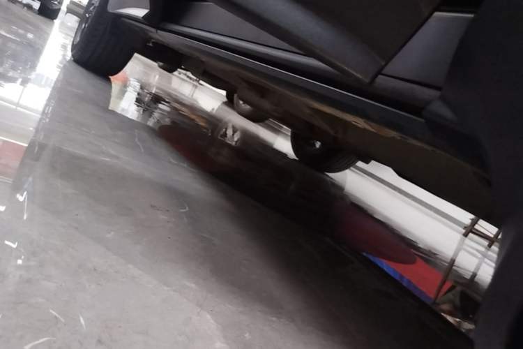 Used Chevrolet Equinox 2021 550T RS Smart Boundary-Pushing Edition Right Side Sill