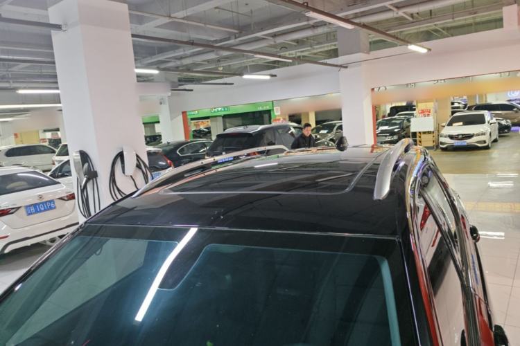 Used Chevrolet Equinox 2021 535T Yujie Edition Roof