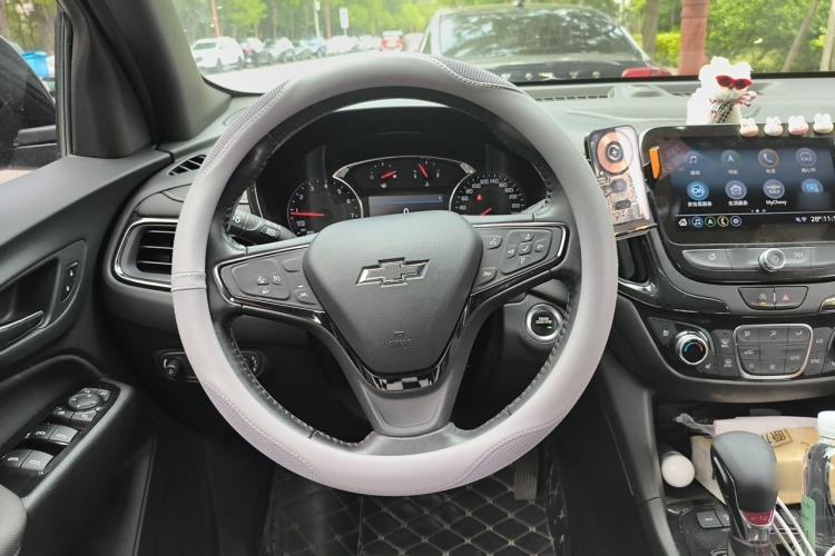 Used Chevrolet Equinox 2021 550T RS Four-Wheel Drive Intelligent Guardian Edition Steering Wheel