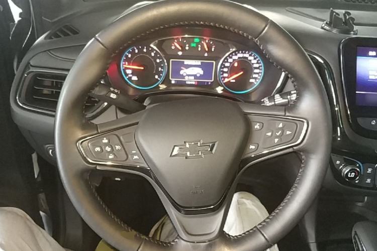Used Chevrolet Equinox 2021 550T RS Four-Wheel Drive Intelligent Guardian Edition Steering Wheel