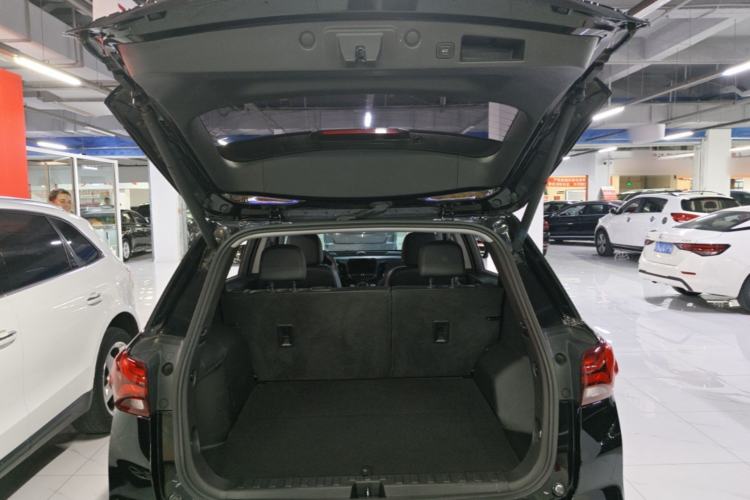Used Chevrolet Equinox 2021 535T Yujie Edition Trunk