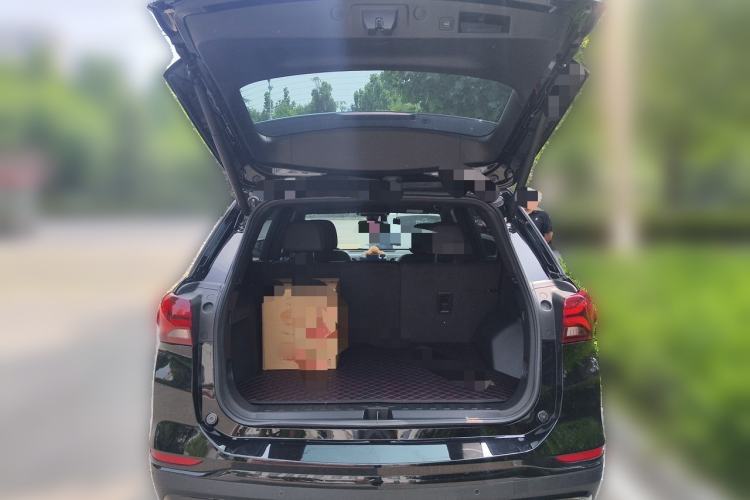 Used Chevrolet Equinox 2021 550T RS Smart Boundary-Pushing Edition Trunk
