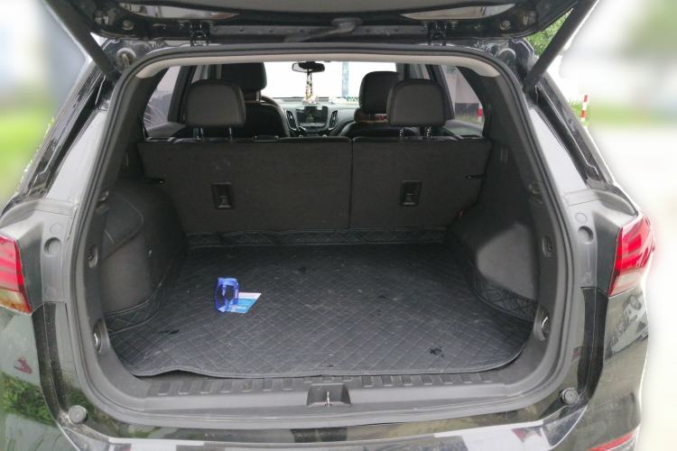 Used Chevrolet Equinox 2021 535T Yujie Edition Trunk