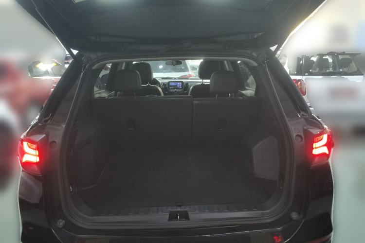 Used Chevrolet Equinox 2021 535T Chijie Edition Trunk