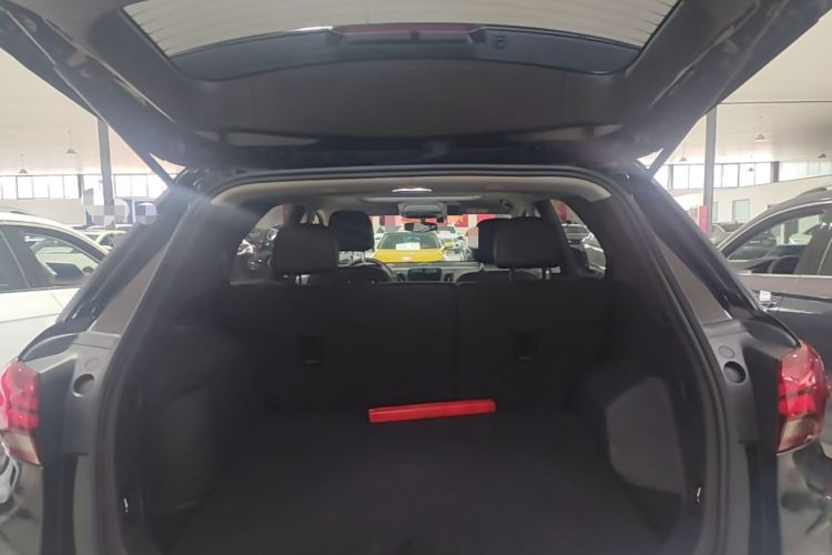 Used Chevrolet Equinox 2021 535T Lingjie Edition Trunk