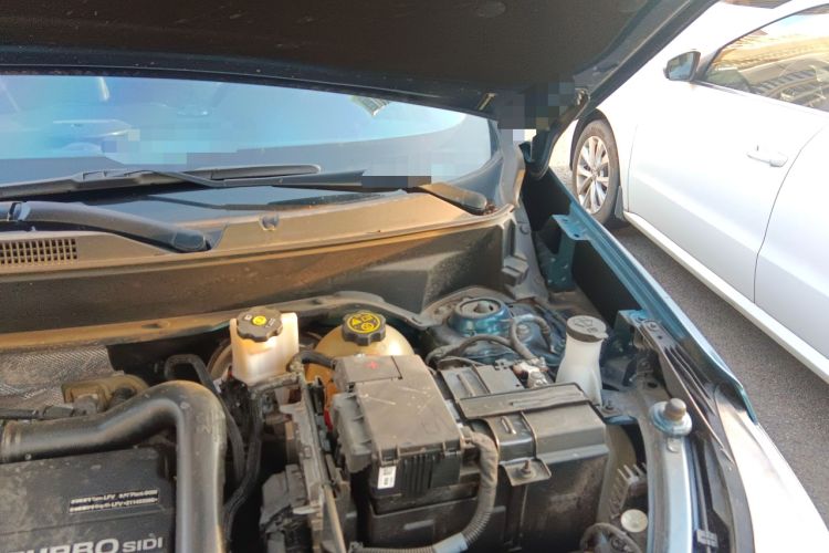Used Chevrolet Equinox 2021 535T Yujie Edition Engine Bay Left