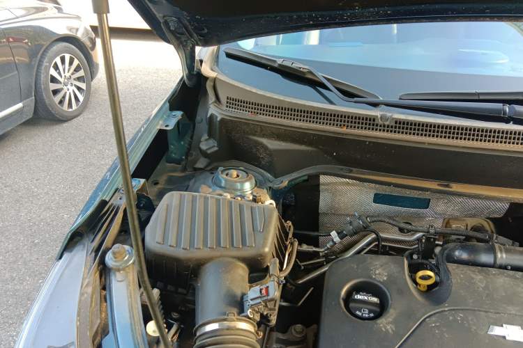 Used Chevrolet Equinox 2021 535T Yujie Edition Engine Bay Right