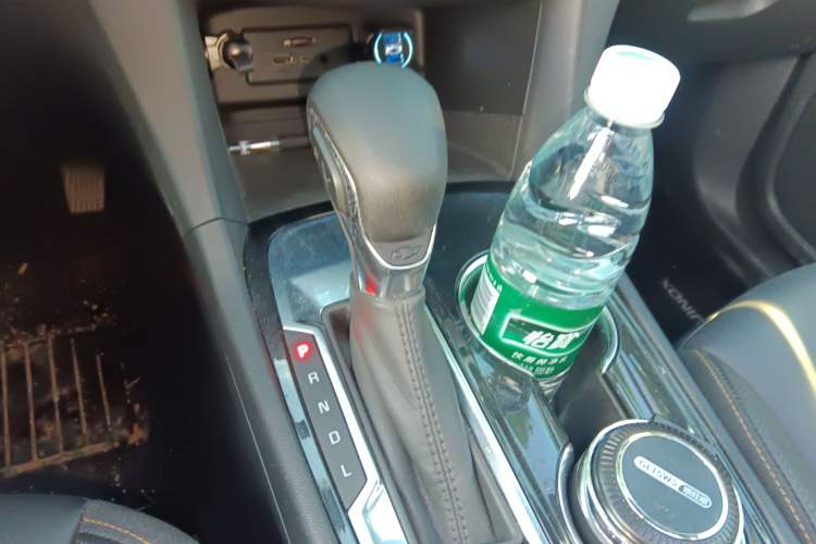 Used Chevrolet Equinox 2021 535T Yujie Edition Gear Lever