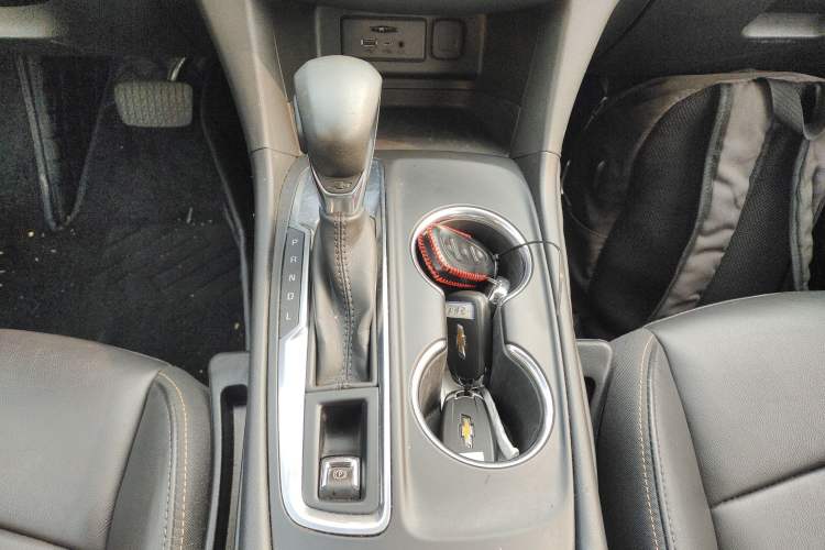 Used Chevrolet Equinox 2021 535T Chijie Edition Gear Lever