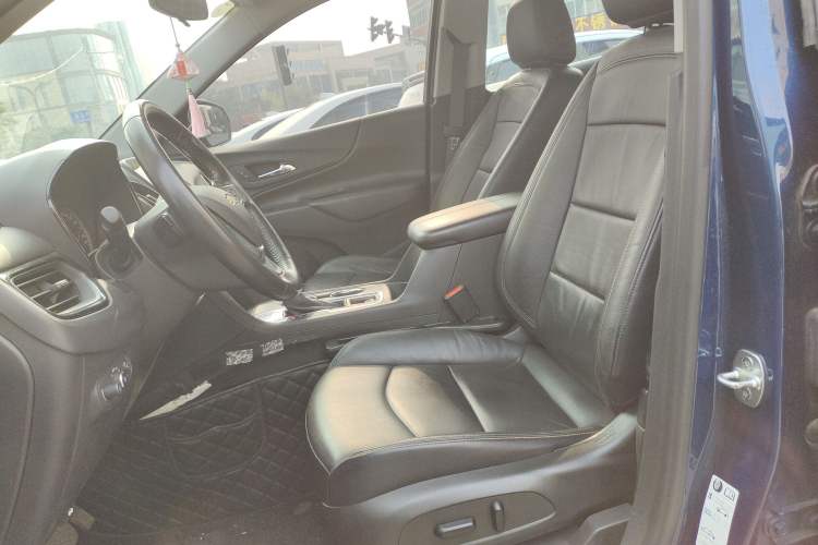 Used Chevrolet Equinox 2021 535T Chijie Edition Left Front Seat