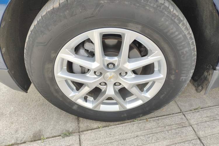 Used Chevrolet Equinox 2021 535T Chijie Edition Left Front Wheel Hub