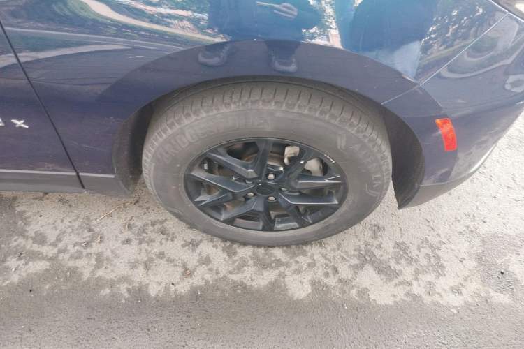 Used Chevrolet Equinox 2021 535T Yujie Edition Right Front Wheel Hub
