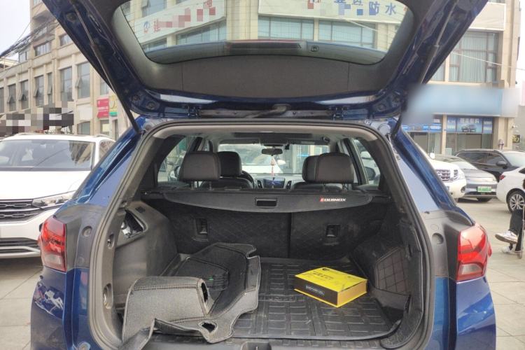 Used Chevrolet Equinox 2021 535T Chijie Edition Trunk