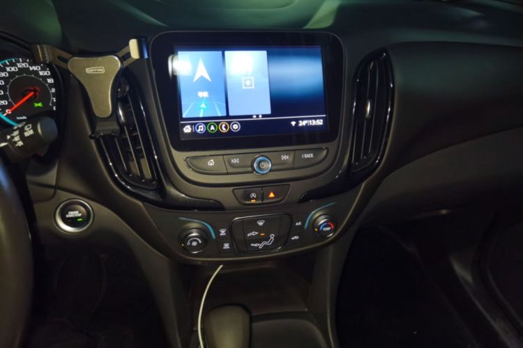Used Chevrolet Equinox 2021 535T Chijie Edition Audio And AC Panel