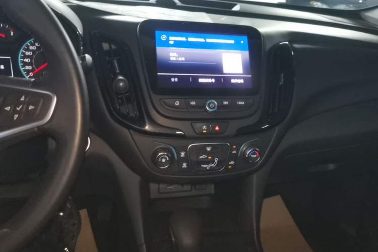 Used Chevrolet Equinox 2021 535T Chijie Edition Audio And AC Panel