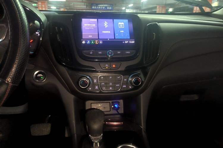 Used Chevrolet Equinox 2021 535T Yujie Edition Audio And AC Panel