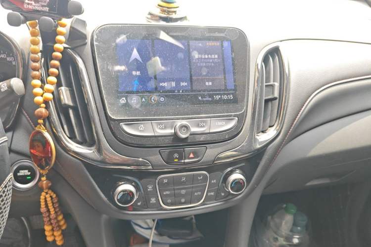 Used Chevrolet Equinox 2021 550T RS Smart Boundary-Pushing Edition Audio And AC Panel