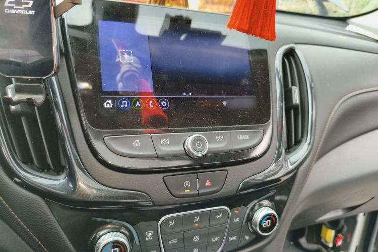 Used Chevrolet Equinox 2021 535T Yujie Edition Audio And AC Panel