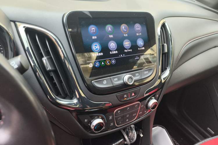 Used Chevrolet Equinox 2021 550T RS Four-Wheel Drive Intelligent Guardian Edition Audio And AC Panel