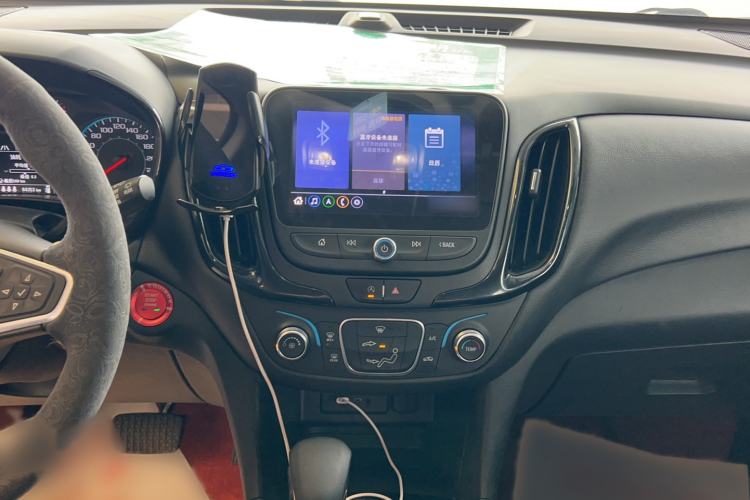 Used Chevrolet Equinox 2021 535T Chijie Edition Audio And AC Panel