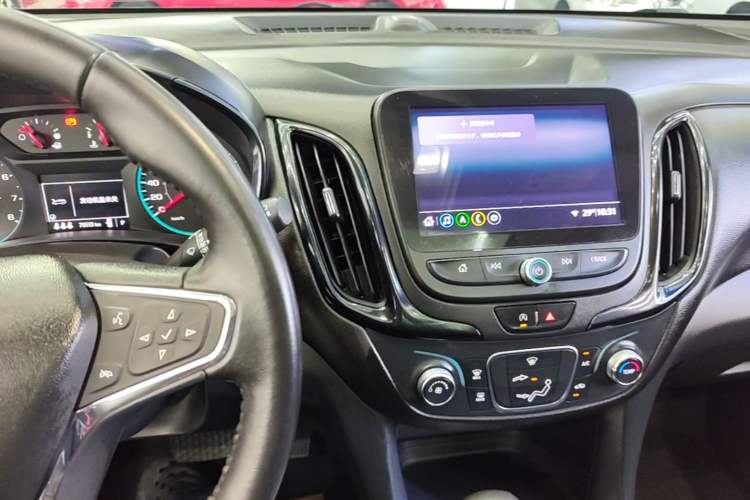 Used Chevrolet Equinox 2021 535T Chijie Edition Audio And AC Panel
