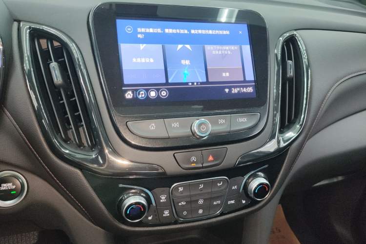 Used Chevrolet Equinox 2021 550T RS Smart Boundary-Pushing Edition Audio And AC Panel