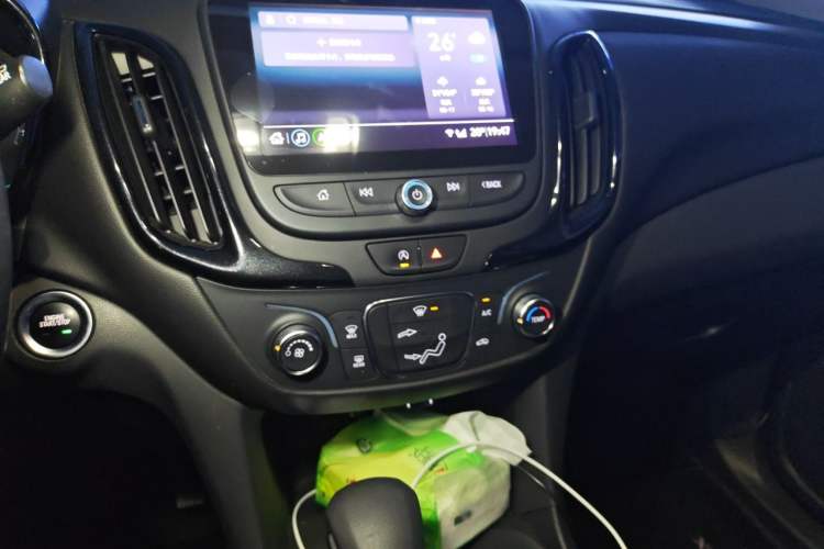 Used Chevrolet Equinox 2021 535T Chijie Edition Audio And AC Panel
