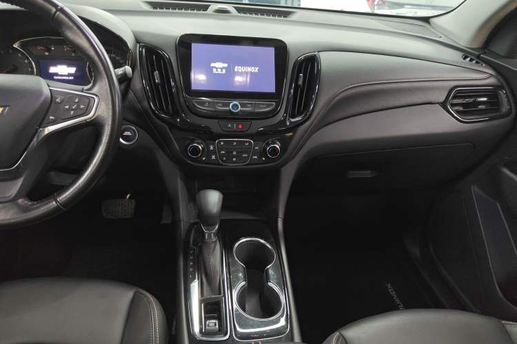 Used Chevrolet Equinox 2021 535T Yujie Edition Audio And AC Panel