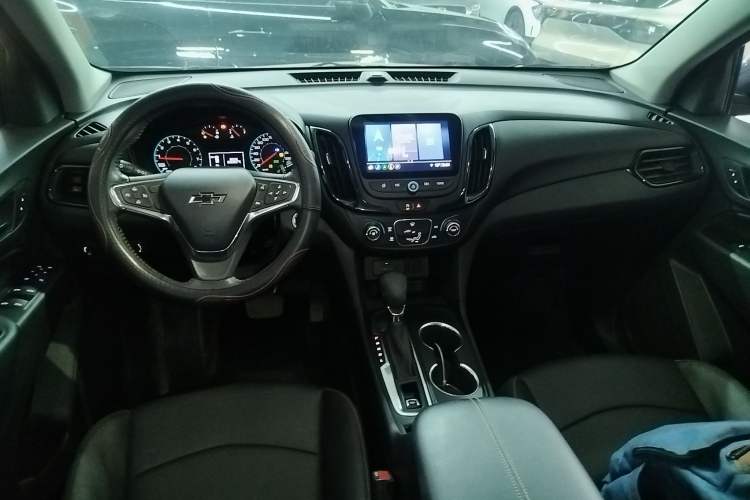 Used Chevrolet Equinox 2021 535T Chijie Edition Center Console