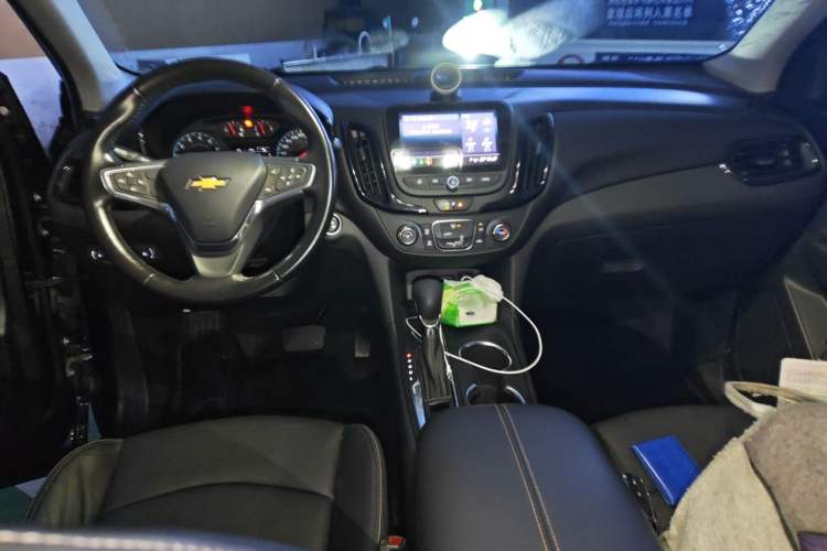 Used Chevrolet Equinox 2021 535T Chijie Edition Center Console