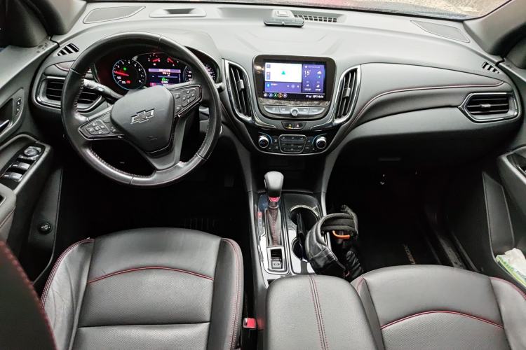 Used Chevrolet Equinox 2021 550T RS Smart Boundary-Pushing Edition Center Console