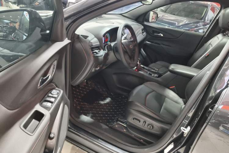 Used Chevrolet Equinox 2021 550T RS Four-Wheel Drive Intelligent Guardian Edition Driver Seat