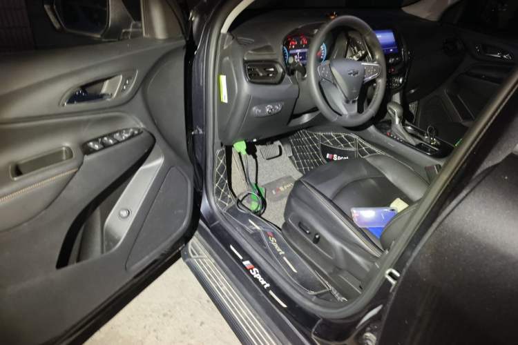 Used Chevrolet Equinox 2021 535T Yujie Edition Driver Seat