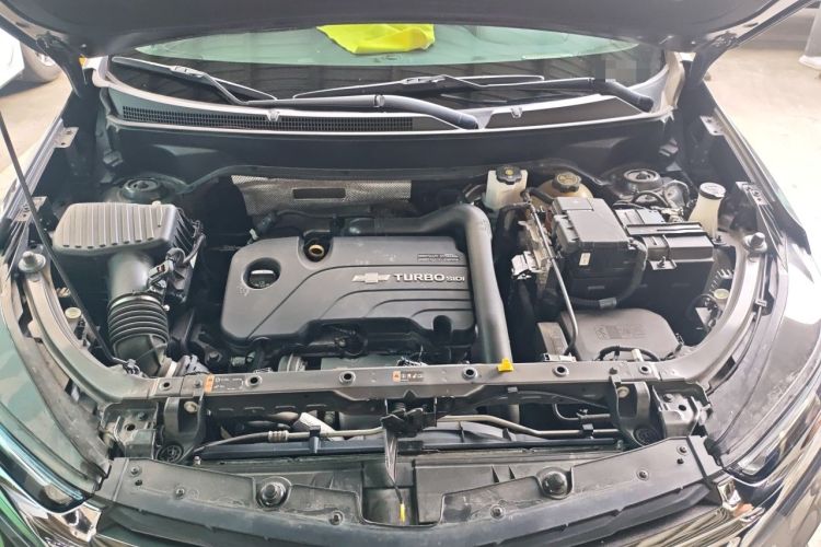 Used Chevrolet Equinox 2021 535T Chijie Edition Engine Bay
