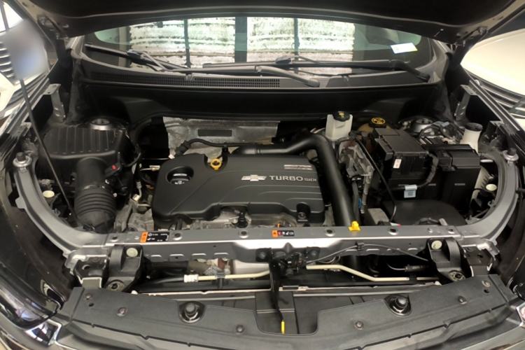 Used Chevrolet Equinox 2021 535T Chijie Edition Engine Bay