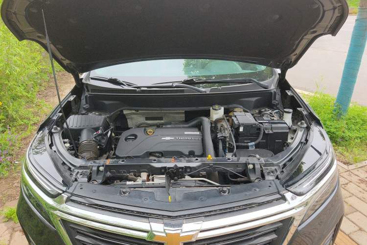 Used Chevrolet Equinox 2021 535T Yujie Edition Engine Bay