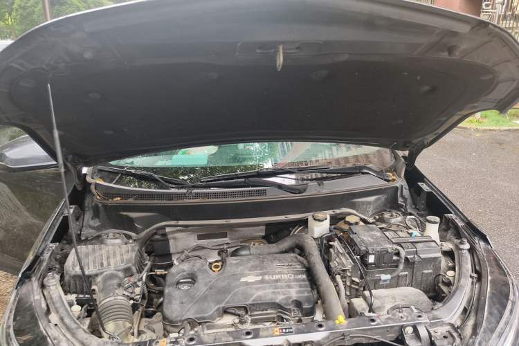 Used Chevrolet Equinox 2021 535T Lingjie Edition Engine Bay