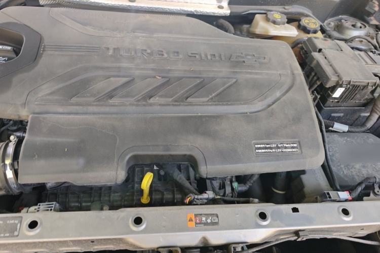 Used Chevrolet Equinox 2021 550T RS Smart Boundary-Pushing Edition Engine Bay