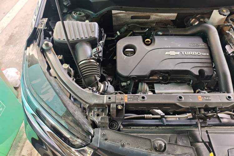 Used Chevrolet Equinox 2021 535T Chijie Edition Engine Bay Right