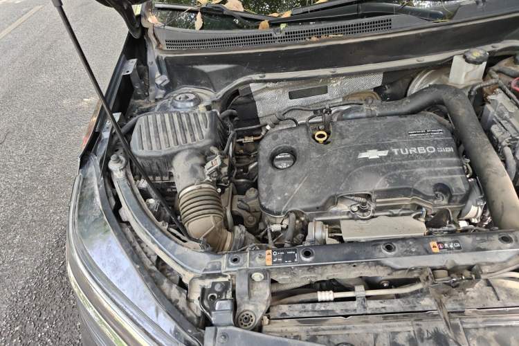 Used Chevrolet Equinox 2021 535T Chijie Edition Engine Bay Right