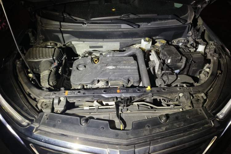 Used Chevrolet Equinox 2021 535T Yujie Edition Engine Bay