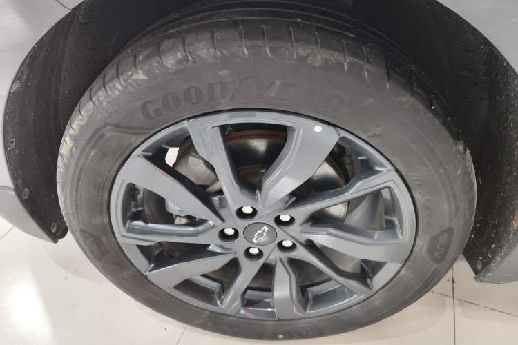 Used Chevrolet Equinox 2021 550T RS Four-Wheel Drive Intelligent Guardian Edition Exterior 4