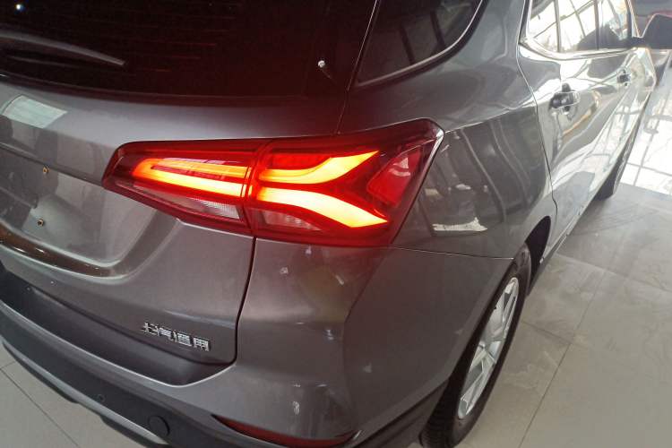 Used Chevrolet Equinox 2021 535T Yujie Edition Exterior 6