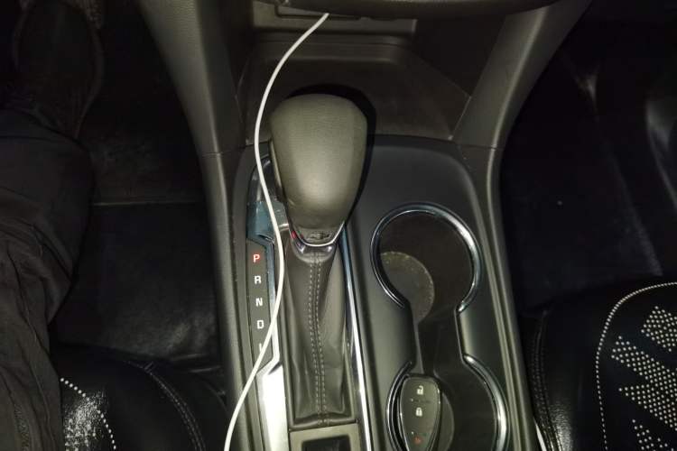 Used Chevrolet Equinox 2021 535T Chijie Edition Gear Lever