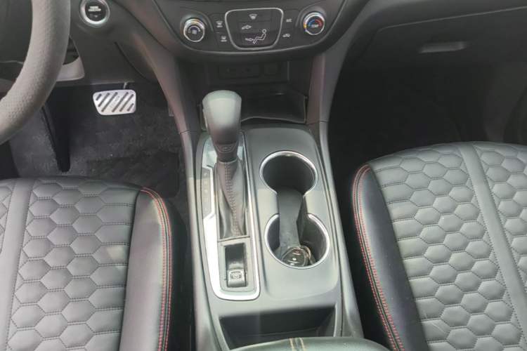 Used Chevrolet Equinox 2021 535T Lingjie Edition Gear Lever